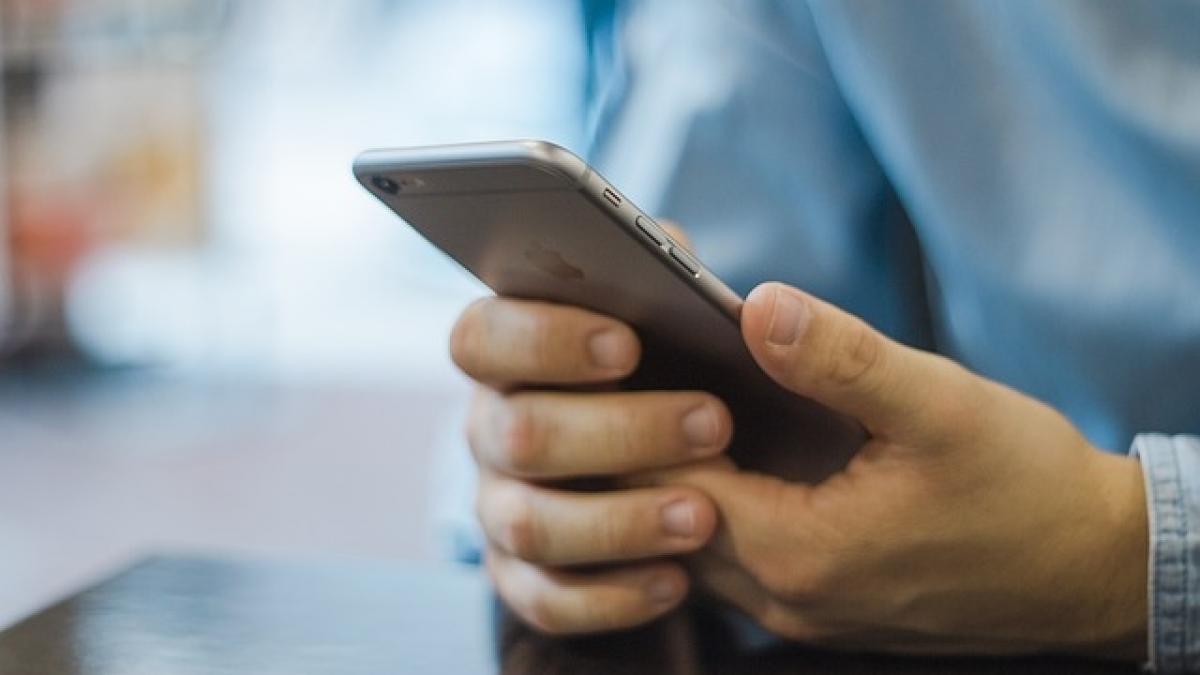 Sarafanul care iti incarca telefonul mobil