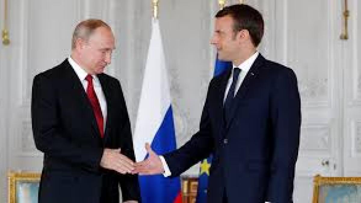 Putin a avut o întrevedere cu Macron înainte de a asista amândoi la finala CM 2018 