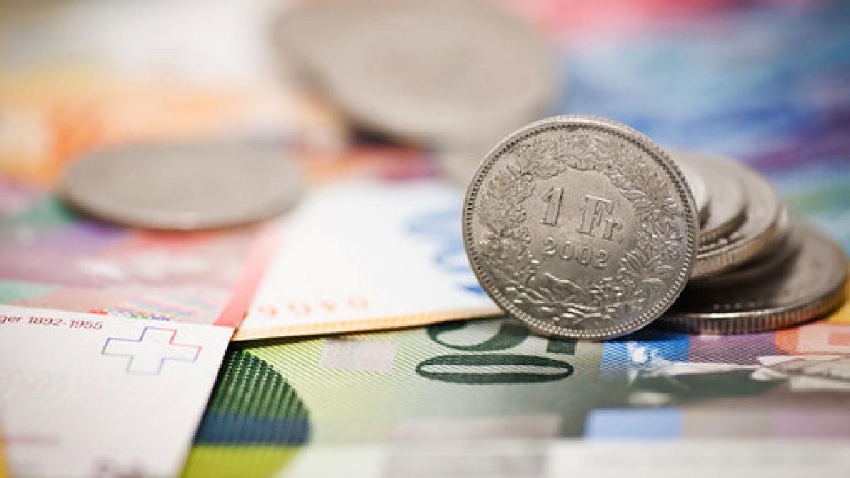 Francul elvetian, vulnerabil in fata unui razboi comercial!