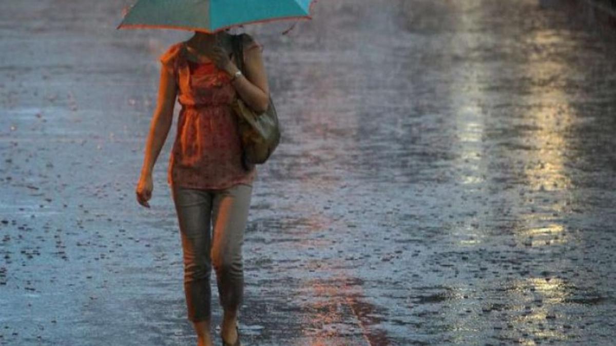 Instabilitate atmosferică accentuată în Bucureşti marţi şi miercuri, în special după-amiaza