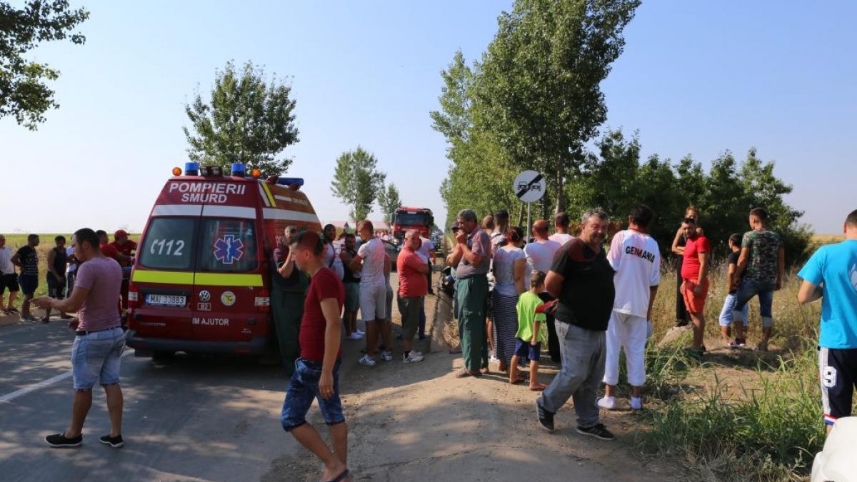 Tragedie în Dolj! Un băiat de 16 ani a murit după ce a fost lovit de o maşină în Segarcea 