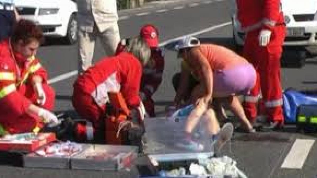 Accident teribil la Galaţi! Un băieţel de zece ani a fost lovit de o maşină pe trotuar