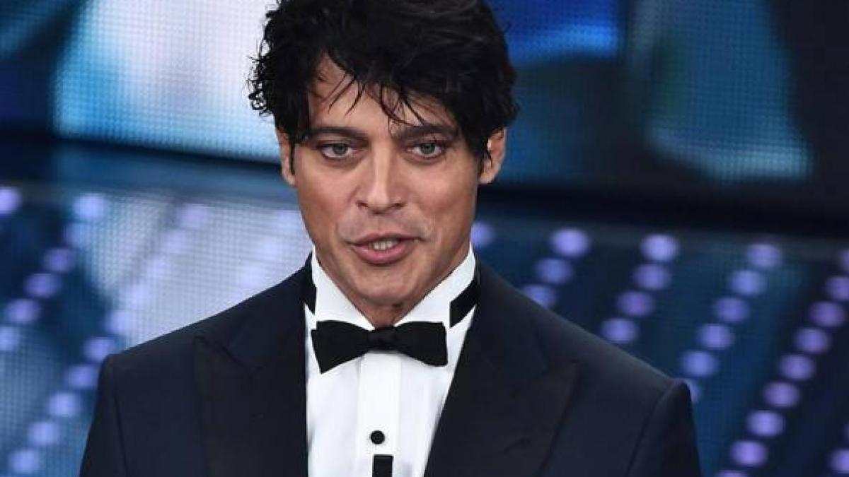 Starul italian Gabriel Garko va prezenta Gala Festivalului Cerbul de Aur