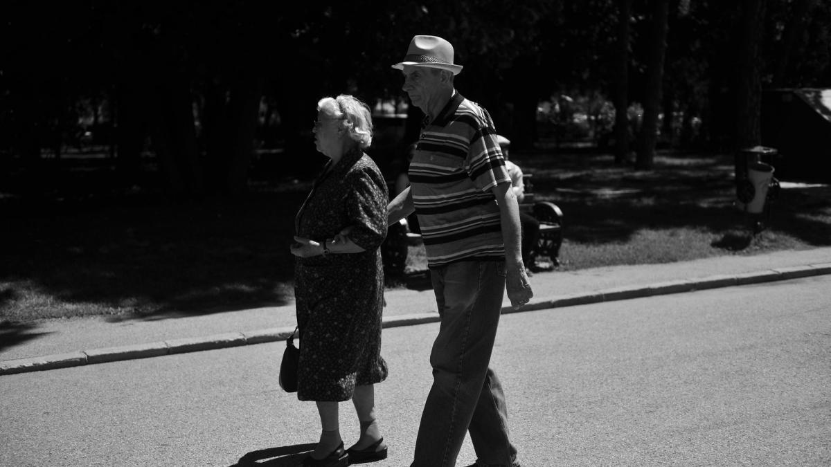 Tabere în Grecia pentru 1.000 de „seniori”