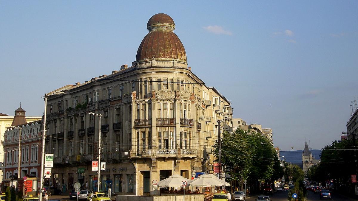 Iaşi: Incendiu la Palatul Braunstein