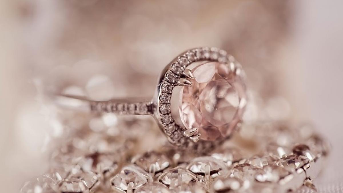 Moarte, diamante si proiectul african al Rusiei!