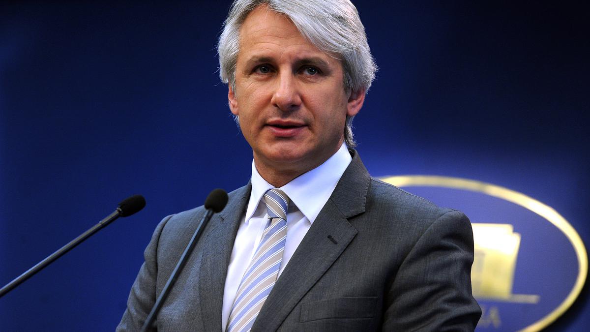 Teodorovici: Administraţia Prezidenţială a înscris marţi în sistem angajamente cât n-a înscris, poate, într-un întreg semestru