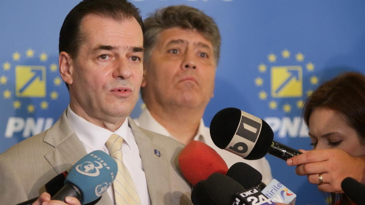Sesiunea opoziţiei, respinsă pe motiv de plastografie