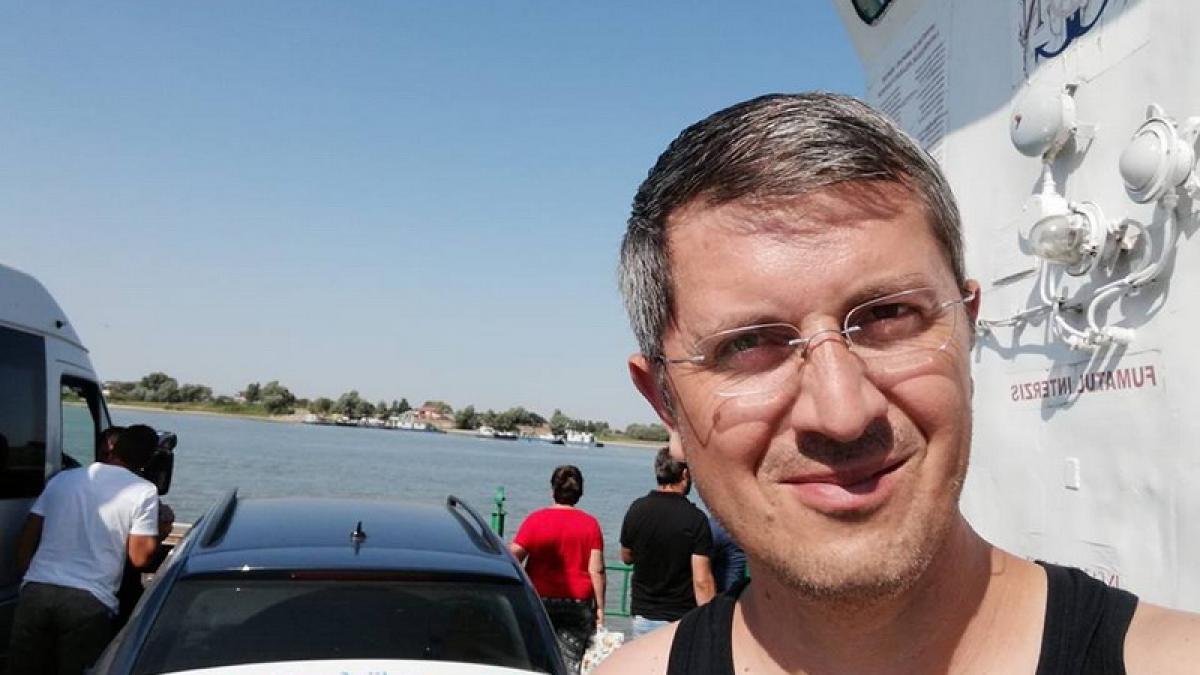 Concediul de lucru la politicieni, noua modă de Facebook