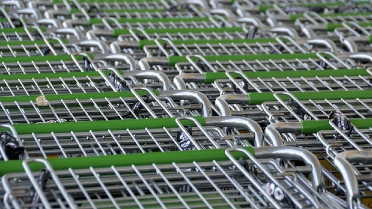 Cel mai mare investitor de la Metro îşi vinde o parte din acţiuni