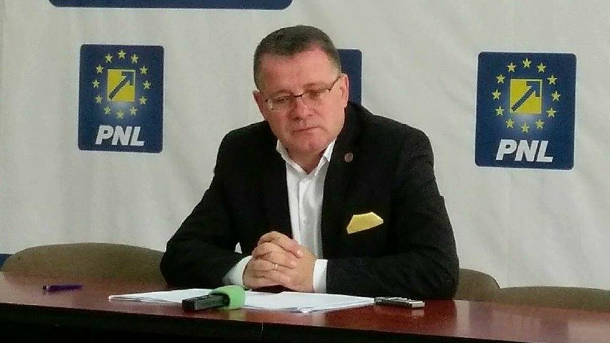 Adrian Oros (PNL): Autorităţile sunt incapabile să gestioneze evoluţia peste porcine africane