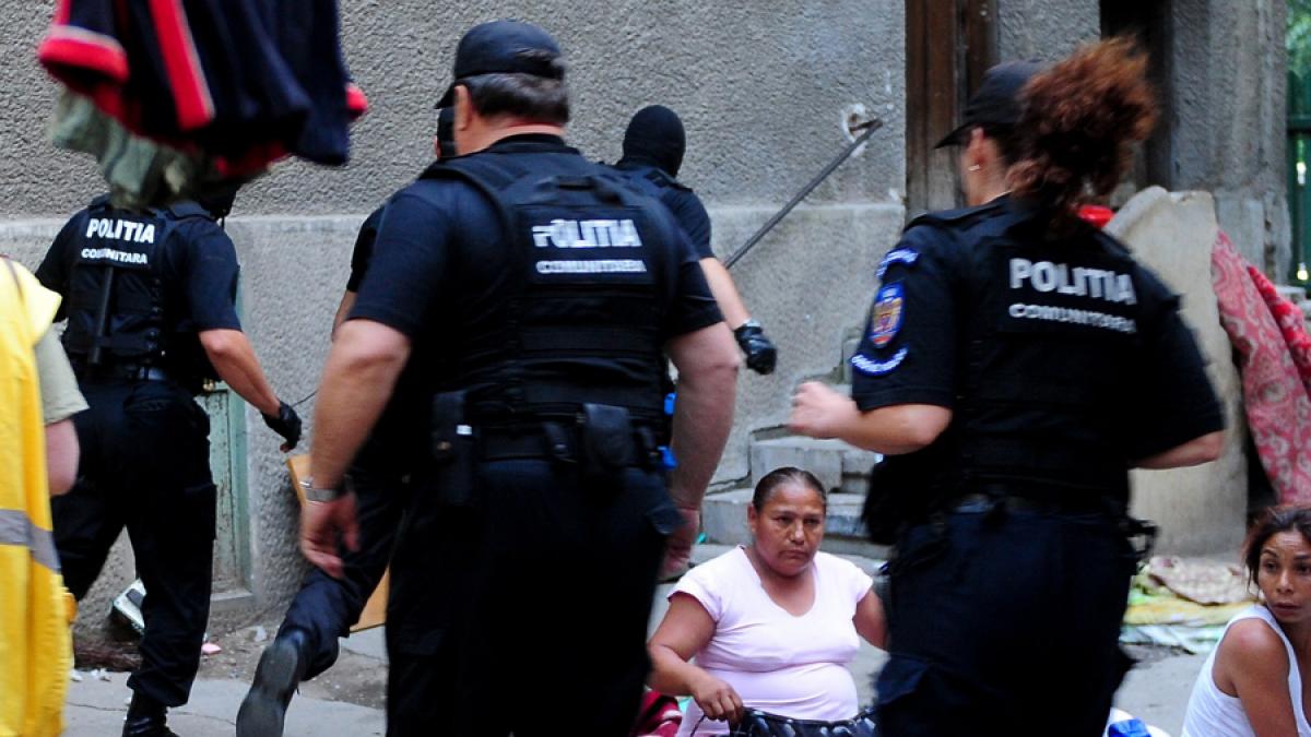 Noii bugetari de lux: „oamenii în negru” cu leafă de general