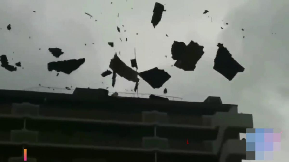 taifun in japonia 10 morti sute de raniti haos pe aeroportul din osaka