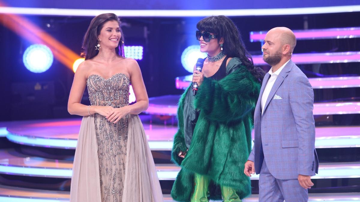 Barbara, de la Mandinga, a rămas fără voce înainte de prima ei transformare,  la “Te cunosc de undeva”