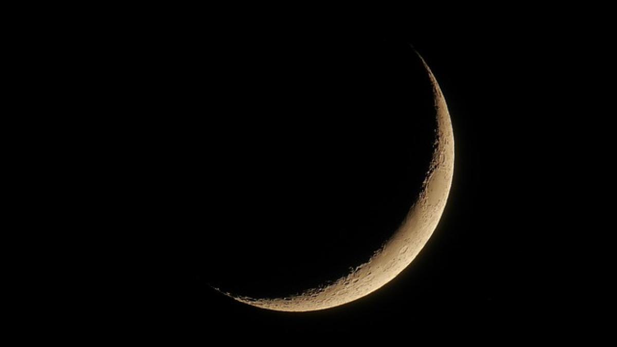 HOROSCOP: Trei zodii pentru care Luna noua inseamna noroc!