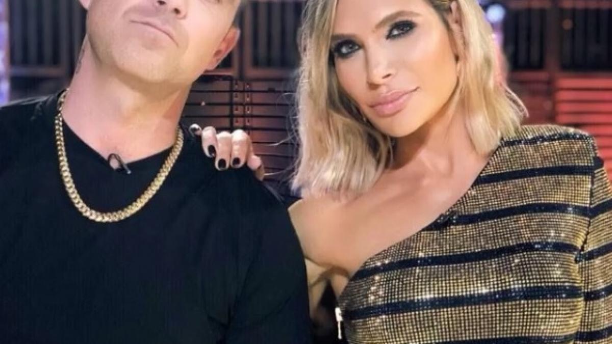 Robbie Williams şi soţia sa, Ayda Field, au devenit părinţii unei fetiţe
