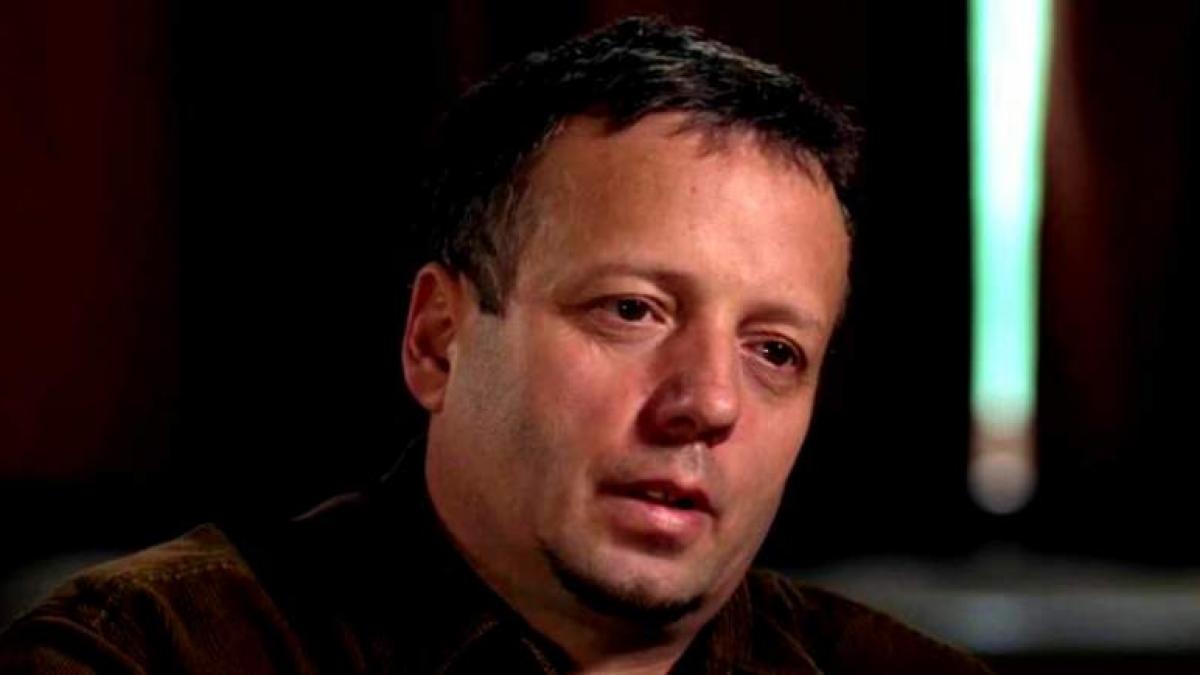 Hacker-ul &quot;Guccifer&quot;, extrădat în SUA după ce îşi va ispăşi pedeapsa din România 