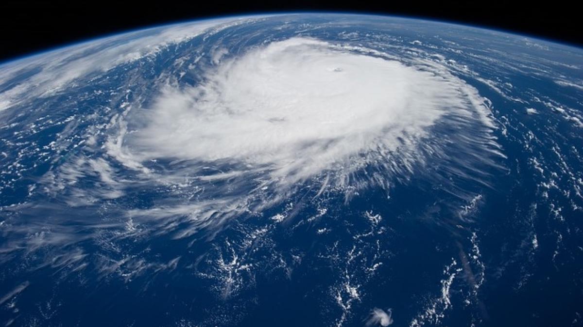 Uraganul Florence se apropie de SUA: Ample evacuari