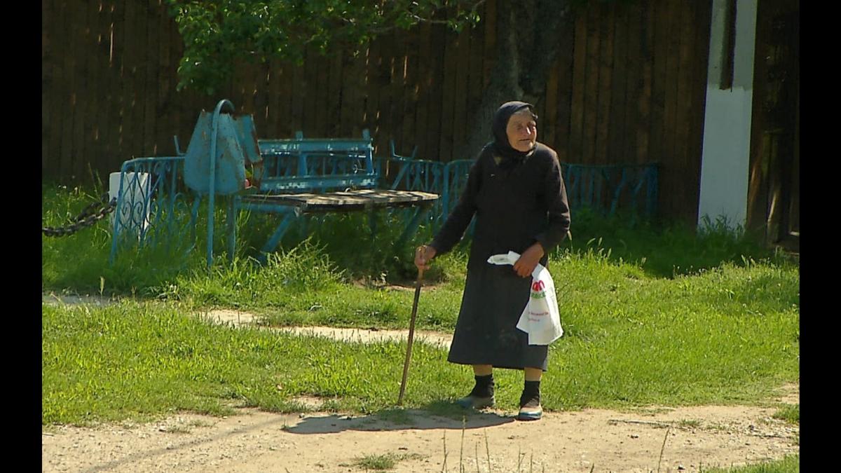 Campanie Jurnalul. O idee mortală: înfrumusețarea fântânilor otrăvite