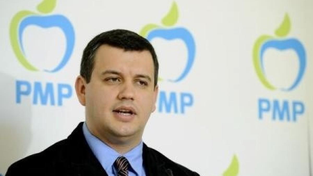 Tomac: Românii din Diaspora să ştie că, în afară de PMP, nimeni nu vrea să dea jos Guvernul