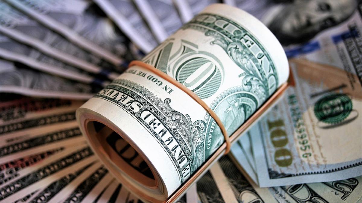 Rusia ia măsuri pentru a-și reduce dependența de dolar