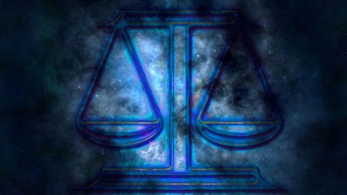 Horoscopul lunii octombrie: Balanțele vor avea probleme in viața personală