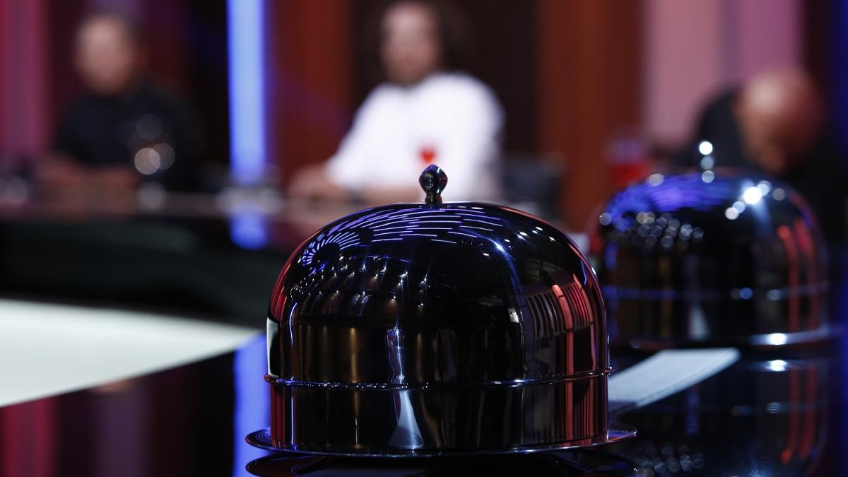 Chefii se întorc pe micile ecrane,  cu cel de-al șaselea sezon ”Chefi la cuțite”