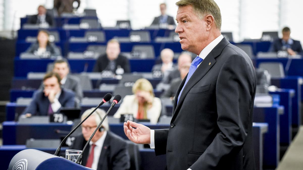 Iohannis, în plenul PE: Pledez ferm pentru unitate, coeziune şi solidaritate în eforturile de consolidare a proiectului european