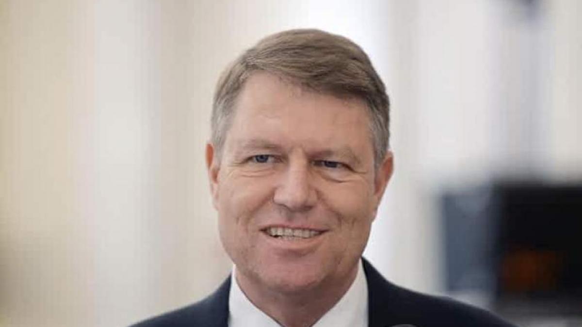 Iohannis: Efortul de înzestrare şi de modernizare a Armatei la standarde NATO trebuie continuat
