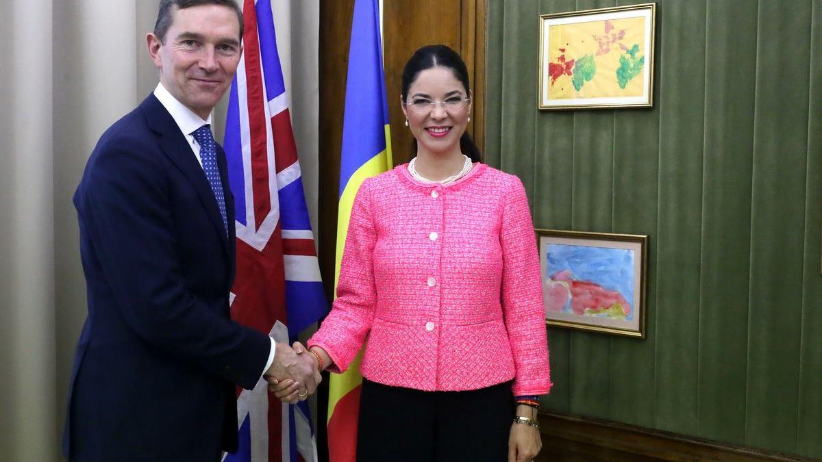 Soarta românilor din Marea Britanie, discutată la Bucureşti