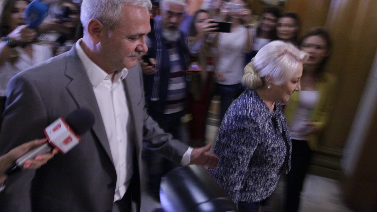Social-democraţii se reunesc în şedinţa Biroului Permanent