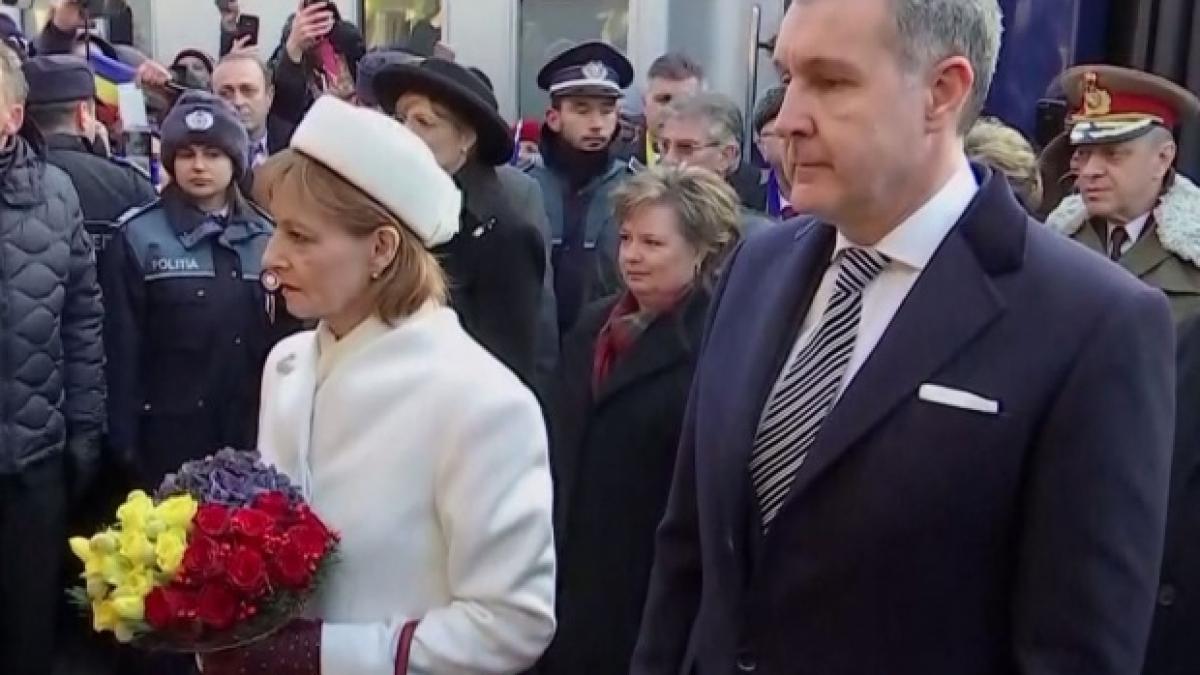 Familia Regală a participat la evenimentele organizate de Ziua Naţională la Alba Iulia