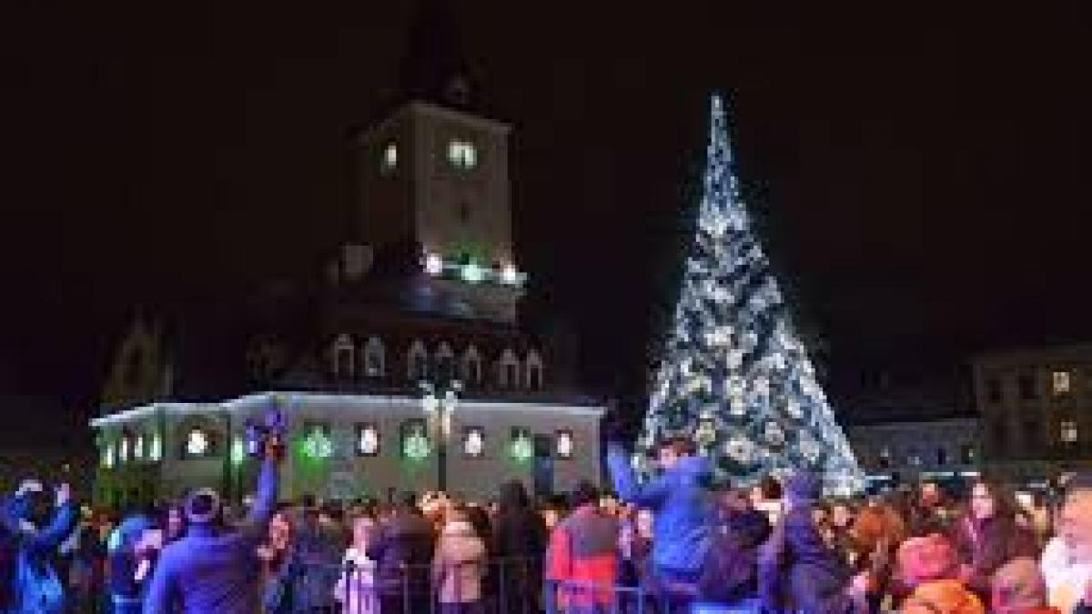 La Castelul Bran se deschide, de Sfântul Nicolae,Târgul de Crăciun