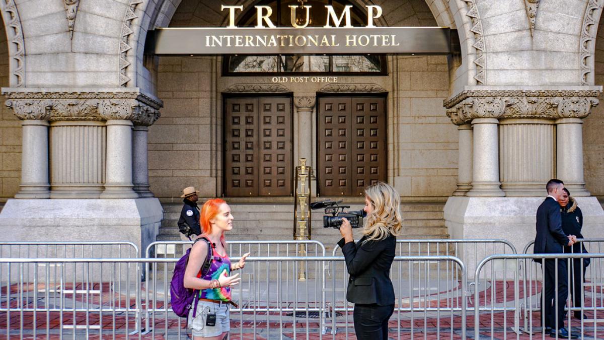 Justiția din SUA solicită documente privind Hotelul Trump