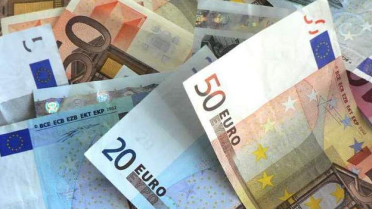 Curs valutar: Leul s-a depreciat în raport cu moneda europeană
