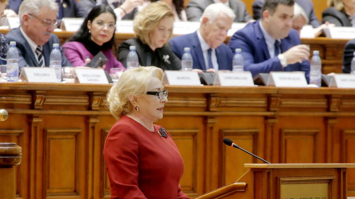 Atacuri şi jigniri în loc de consens