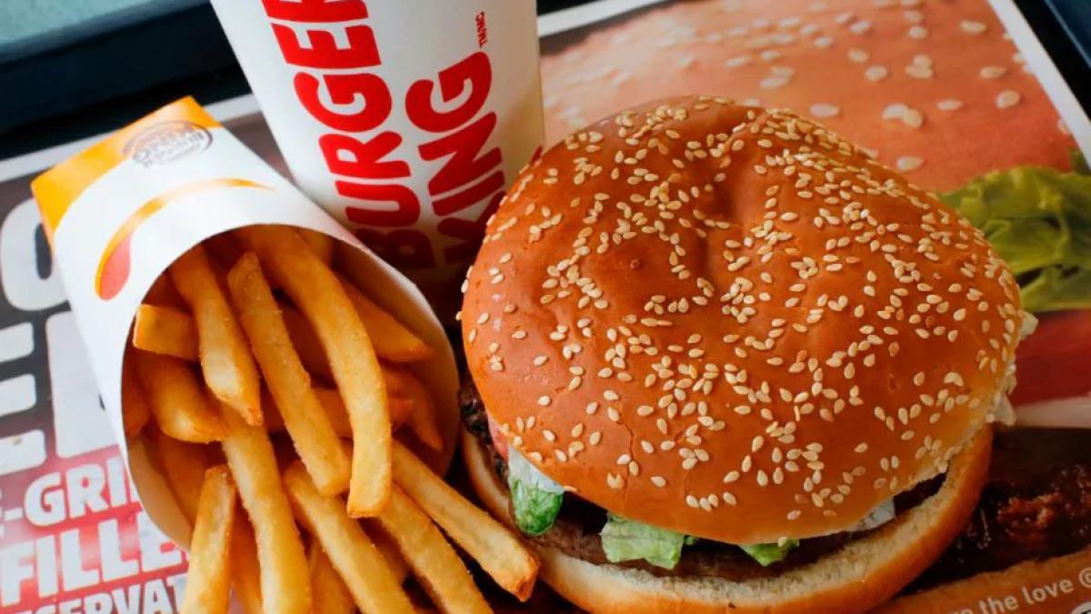 Un bărbat a plătit peste 1000 de dolari pentru un meniu la Burger King