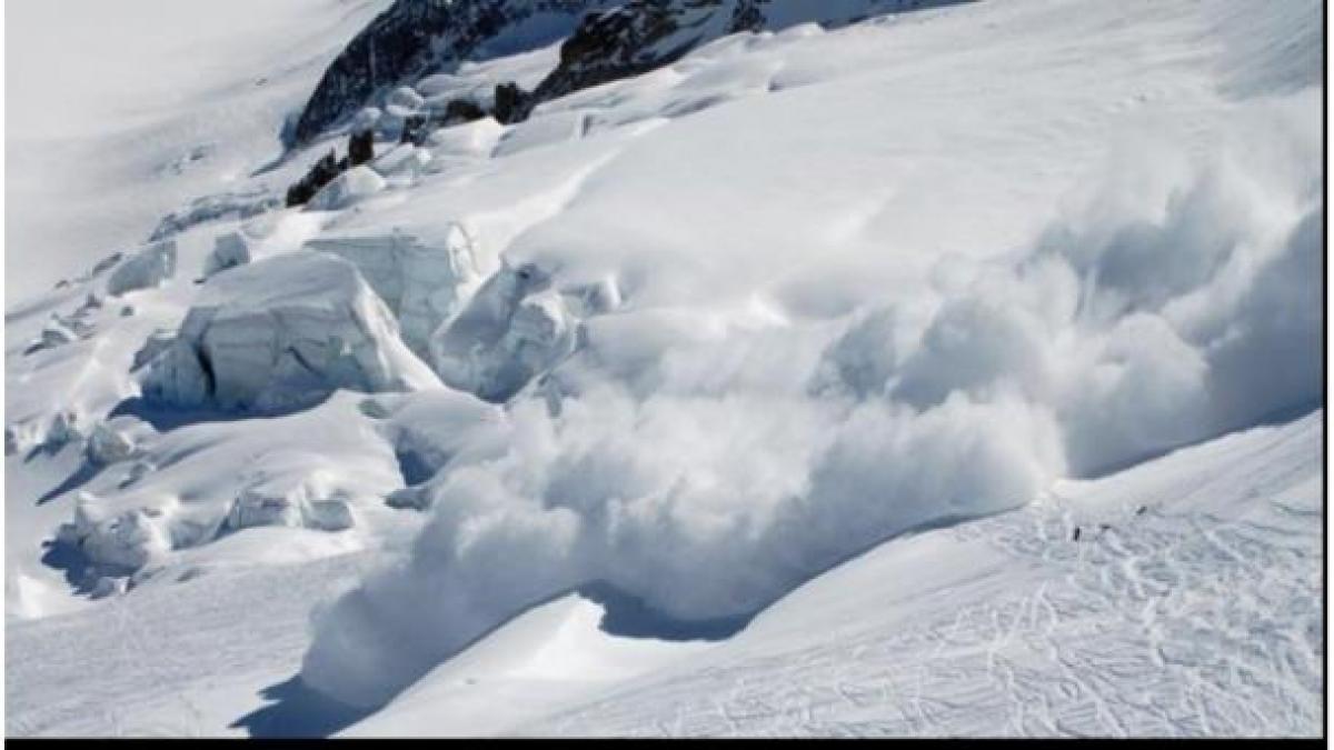 Risc de AVALANŞE în Munţii Bucegi şi Făgăraş 