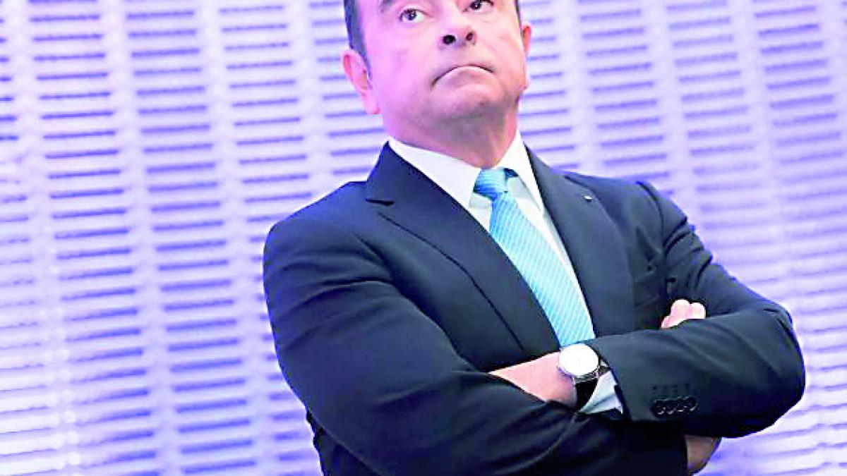 Renault, sub presiune. Carlos Ghosn rămâne în închisoare