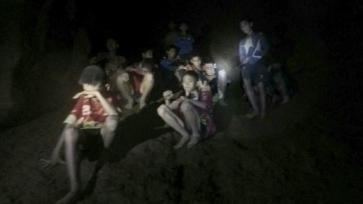 Peste 100 de migranţi ilegali, arestaţi în vestul Turciei