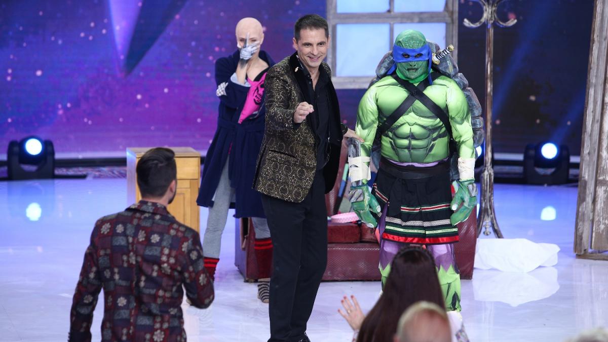 Dan Negru, de 19 ani liderul spectacolelor de Revelion.  Peste 3.700.000 de români au urmărit Revelionul Starurilor 2019, la Antena 1