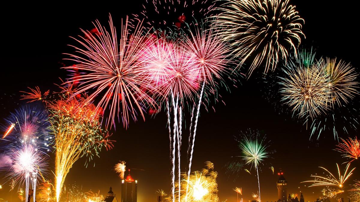 Sute de mii de oameni au sărbătorit Revelionul în Times Square din New York 