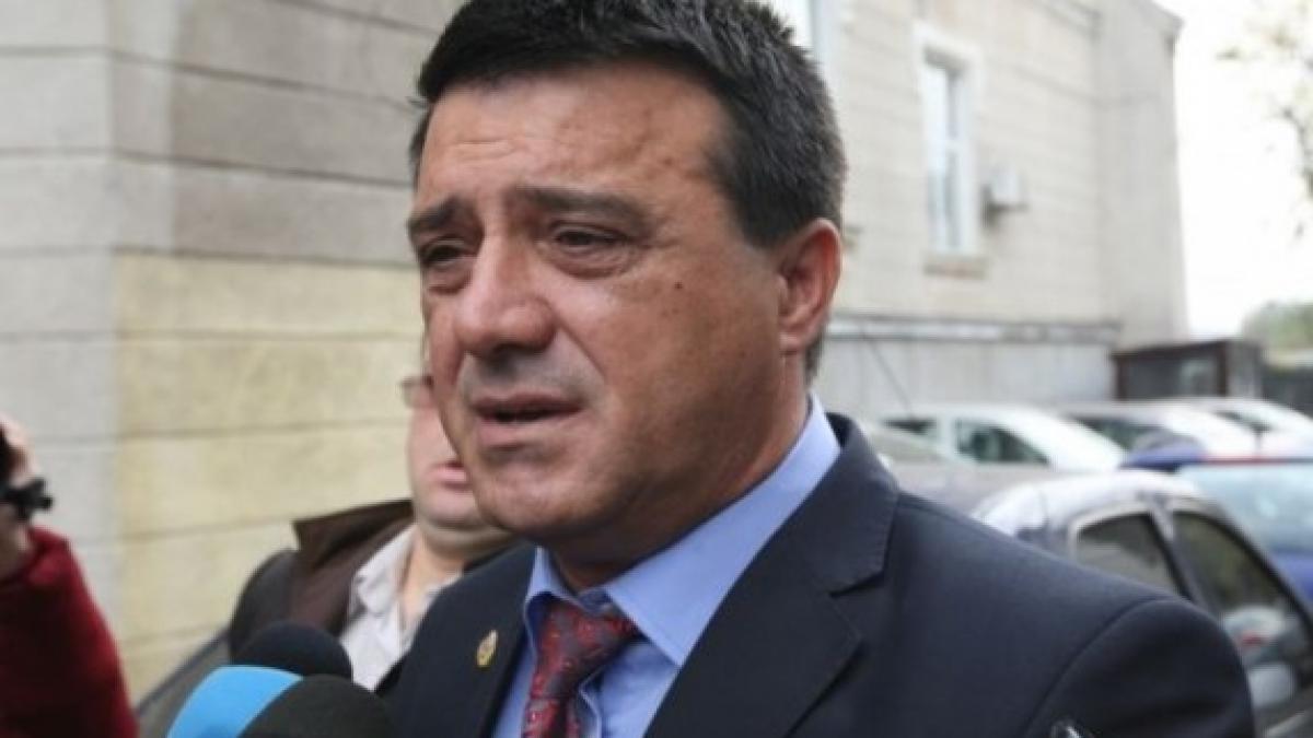 Ministrul Bădălău afirmă că i se pare că trenează ancheta privind spargerea locuinţei sale