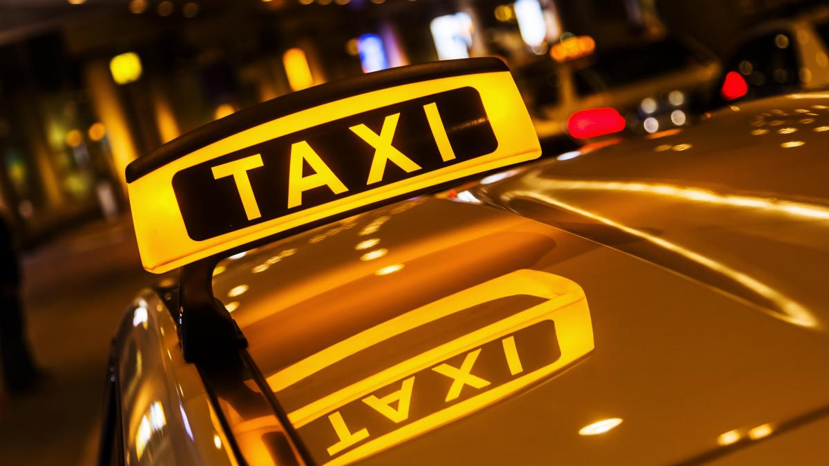 Dosar penal in rem pentru protestul taximetriştilor, de luni, din Bucureşti 