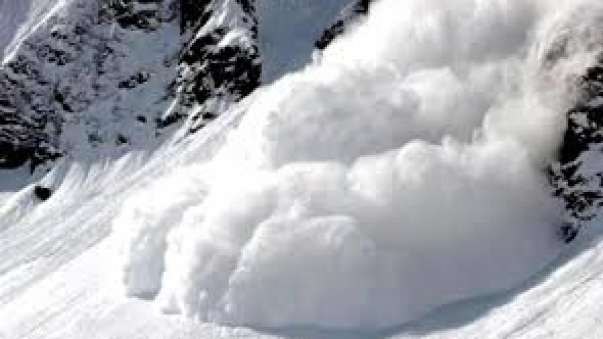 Masivul Făgăraș - risc mare de avalanșă și la altitudini mai mici de 1.800 de metri