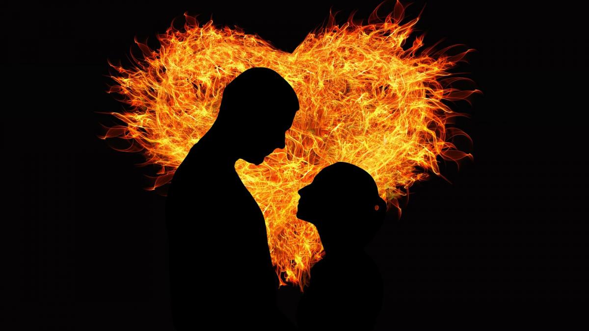 Horoscop. 3 semne zodicale care o să aibă parte de romantism de Ziua Îndrăgostiţilor