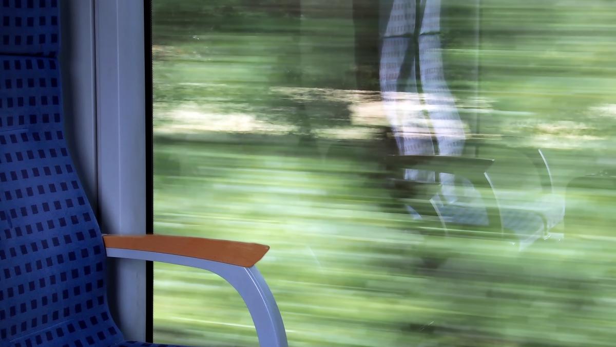 Suferindul de epilepsie trebuie să evite locul de la fereastră în tren