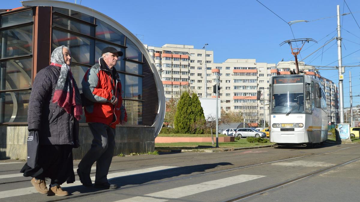 Pensionarii din Capitală şi însoţitorii lor au gratuitate pe STB