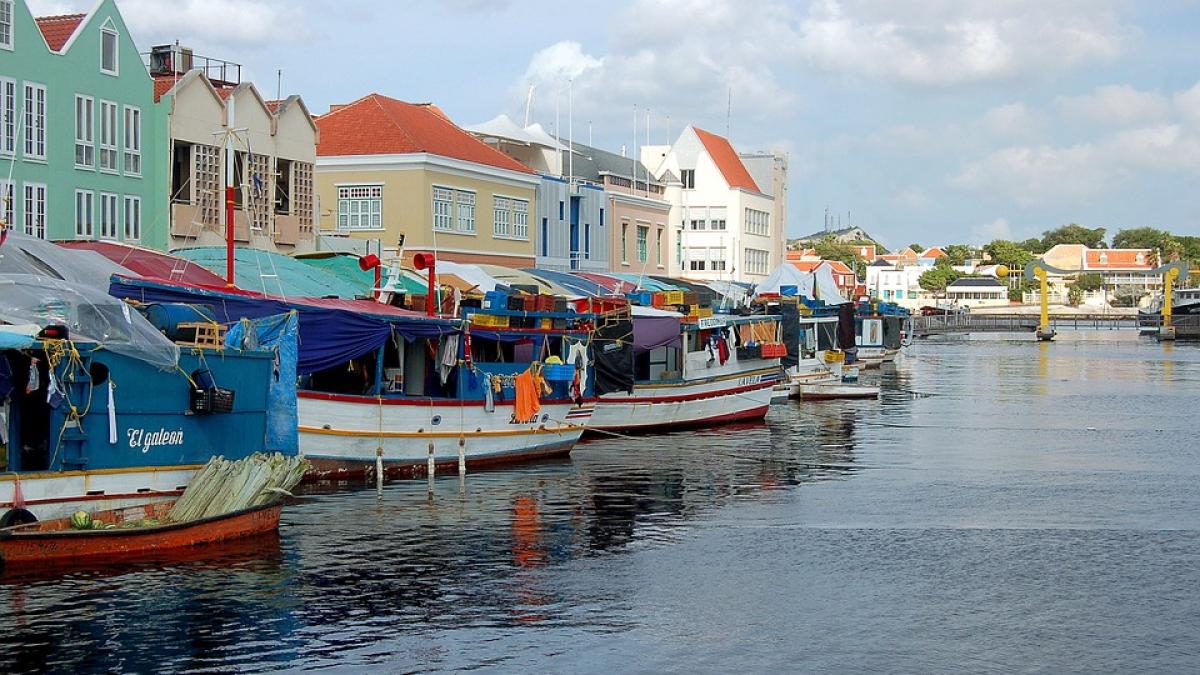 Olanda va înfiinţa un centru de ajutor pentru Venezuela