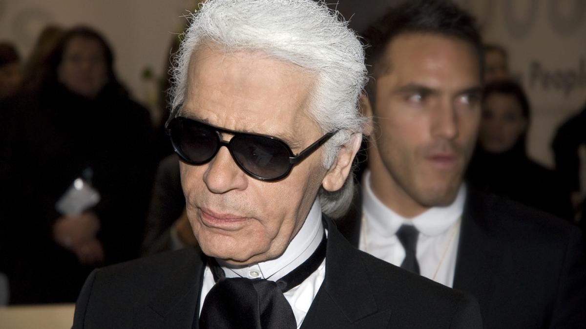 Alertă! Karl Lagerfeld a încetat din viaţă. Celebrul creator de modă avea 85 de ani 